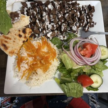 Mediterranean Grill signature dishes Mixed Gyro Platter
Chicken Gyro Platter
Traditional Cheese Pizza